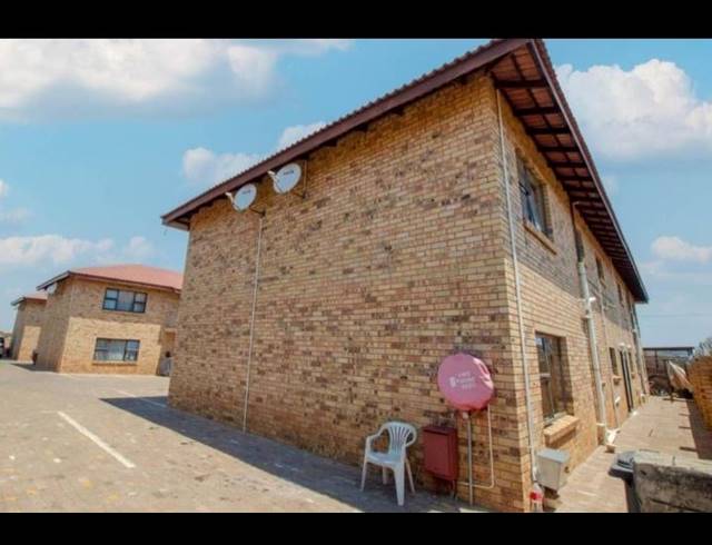 BUSINESS FOR SALE IN LENASIA SOUTH